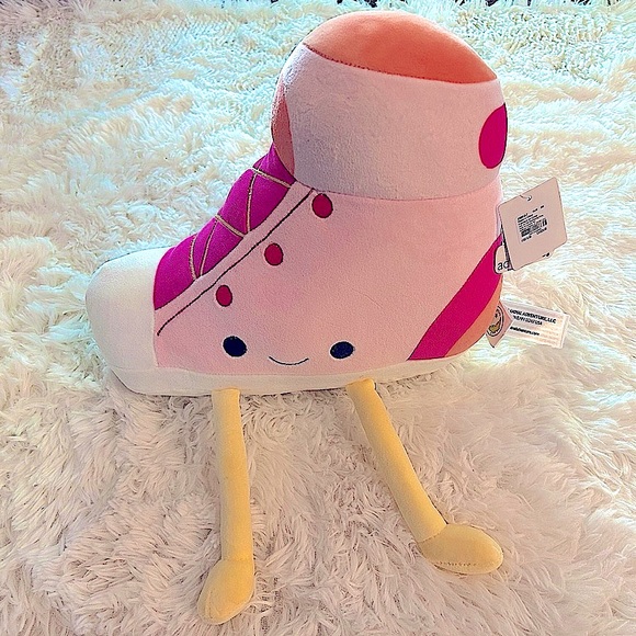 New Animal adventure skate shoe plush stuffed toy. Brand New with tags. Pink - Picture 1 of 5